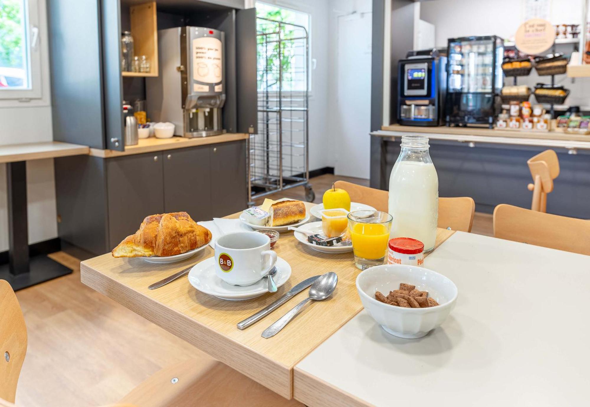 בוגונה B&B Hotel Nantes Aeroport מראה חיצוני תמונה