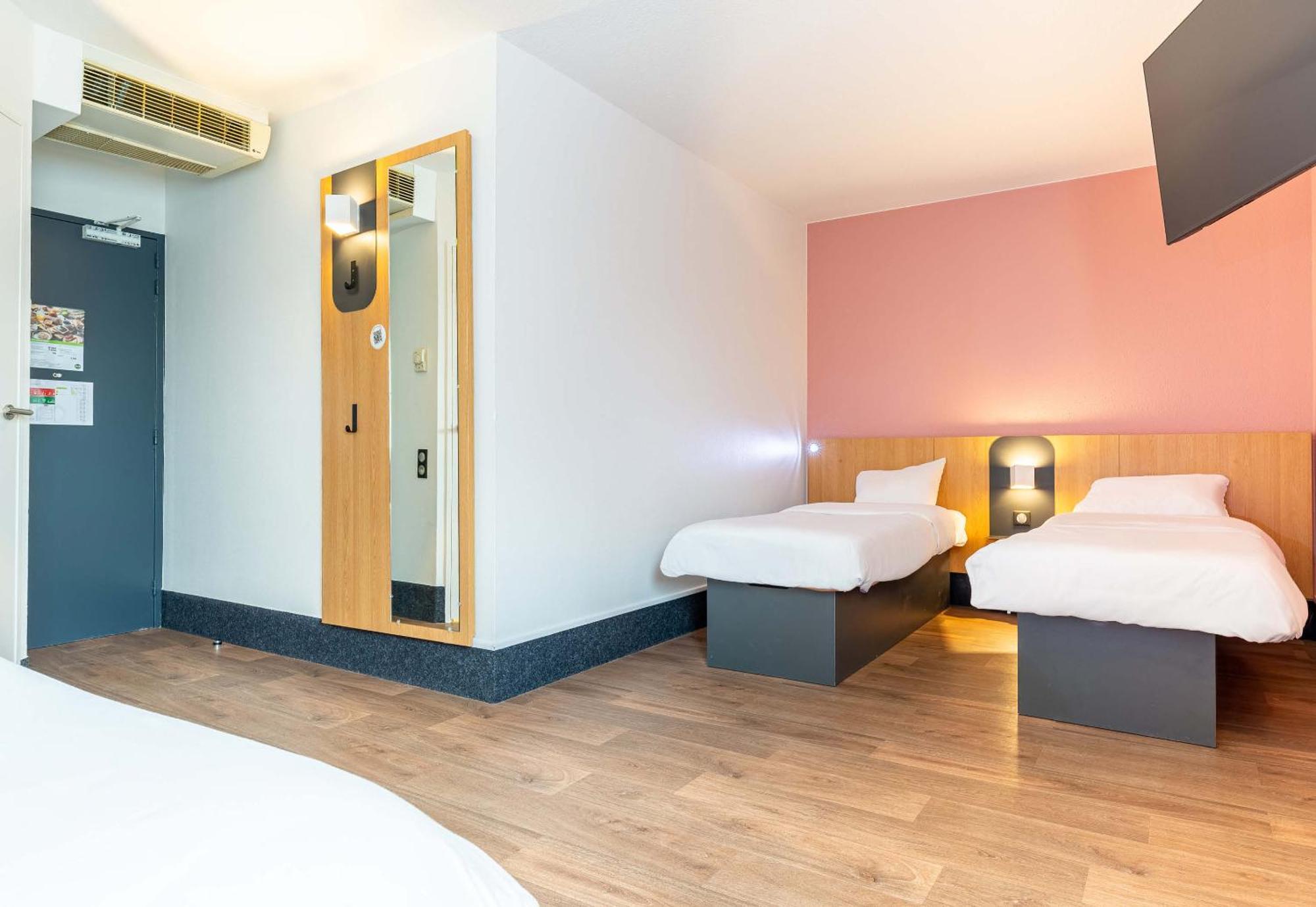 בוגונה B&B Hotel Nantes Aeroport מראה חיצוני תמונה